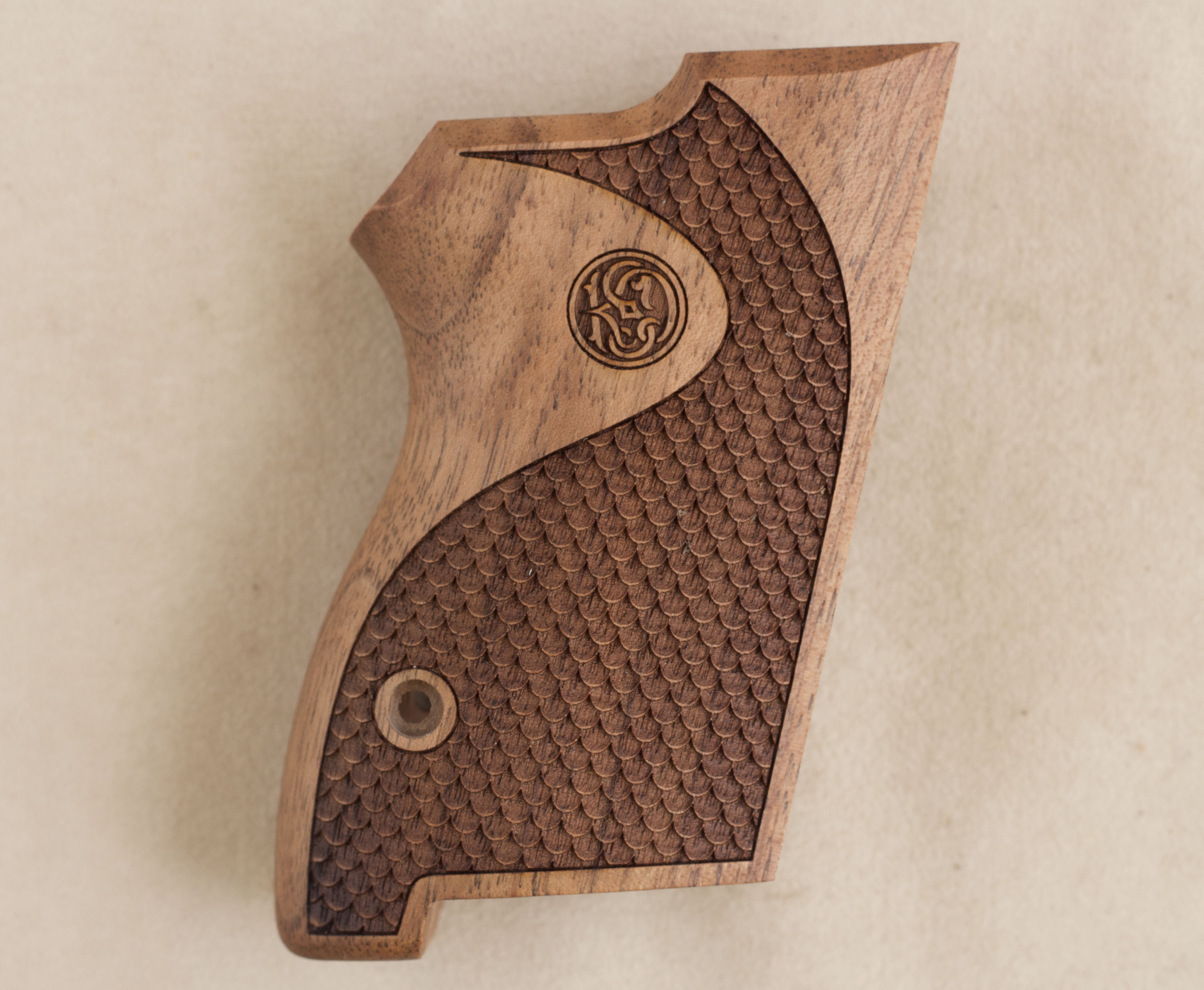 Smith Wesson CS45 Ceviz Ağacı Lazer Logo 