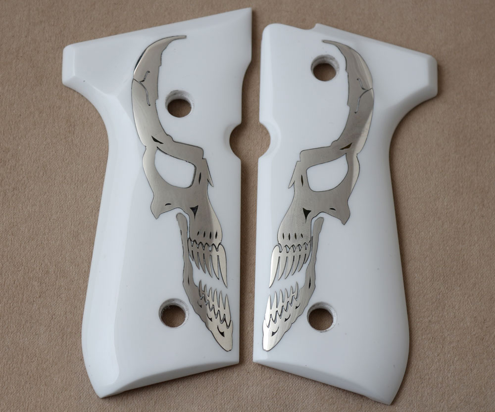 Beretta 92FS, 92, 92F, 92A1, 92FS INOX, 92G, 92D, 96, 96D, 96A1, M9, M9A1 Beyaz Akrilik Gümüş Logo (Büyük) 