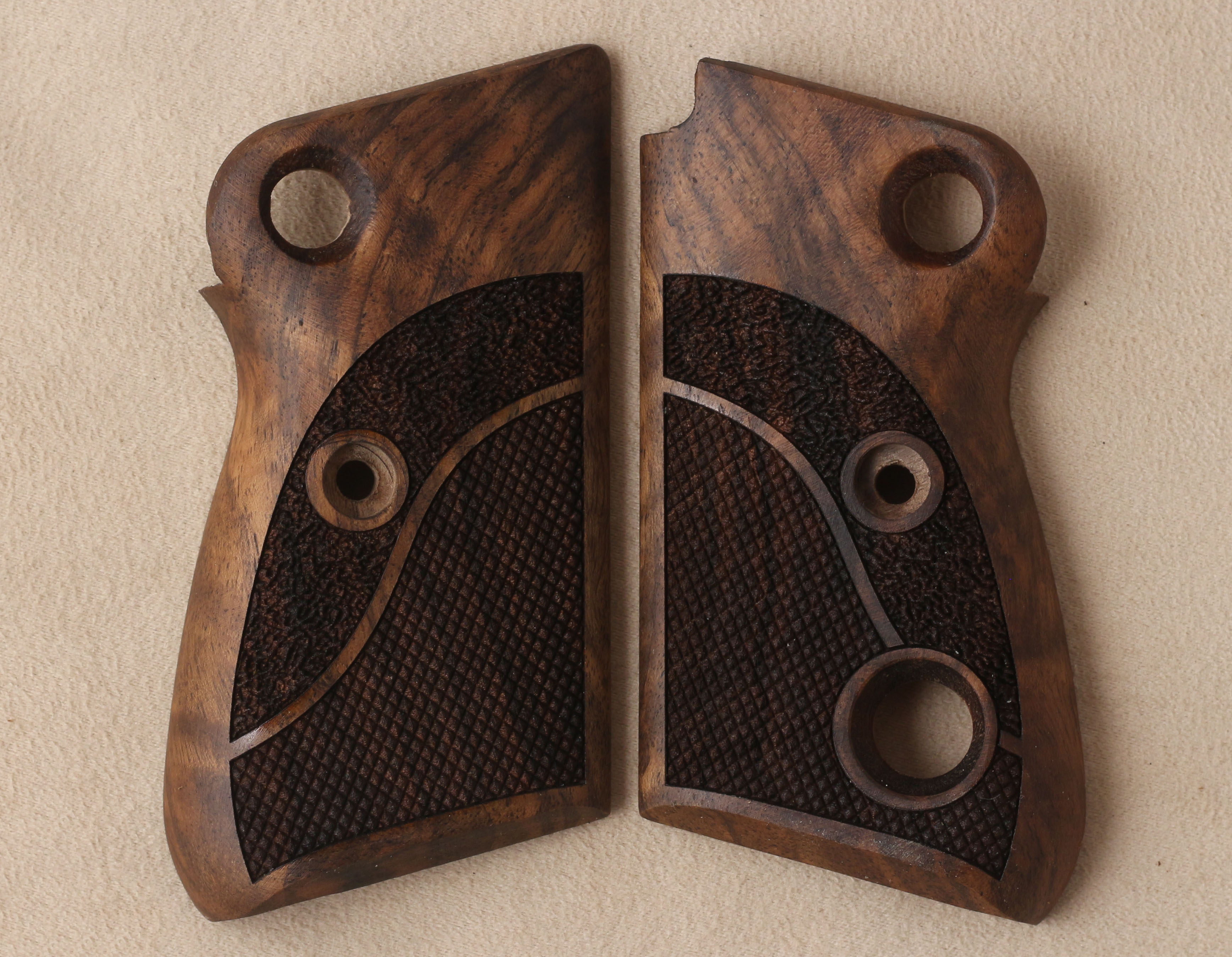 Beretta Mod 71 - 72 - 75 Jaguar Ceviz Ağacı Logo Yok 