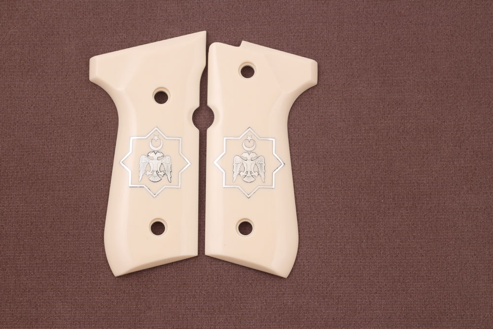 Beretta 92FS, 92, 92F, 92A1, 92FS INOX, 92G, 92D, 96, 96D, 96A1, M9, M9A1 Fildişi Akrilik Gümüş Logo 