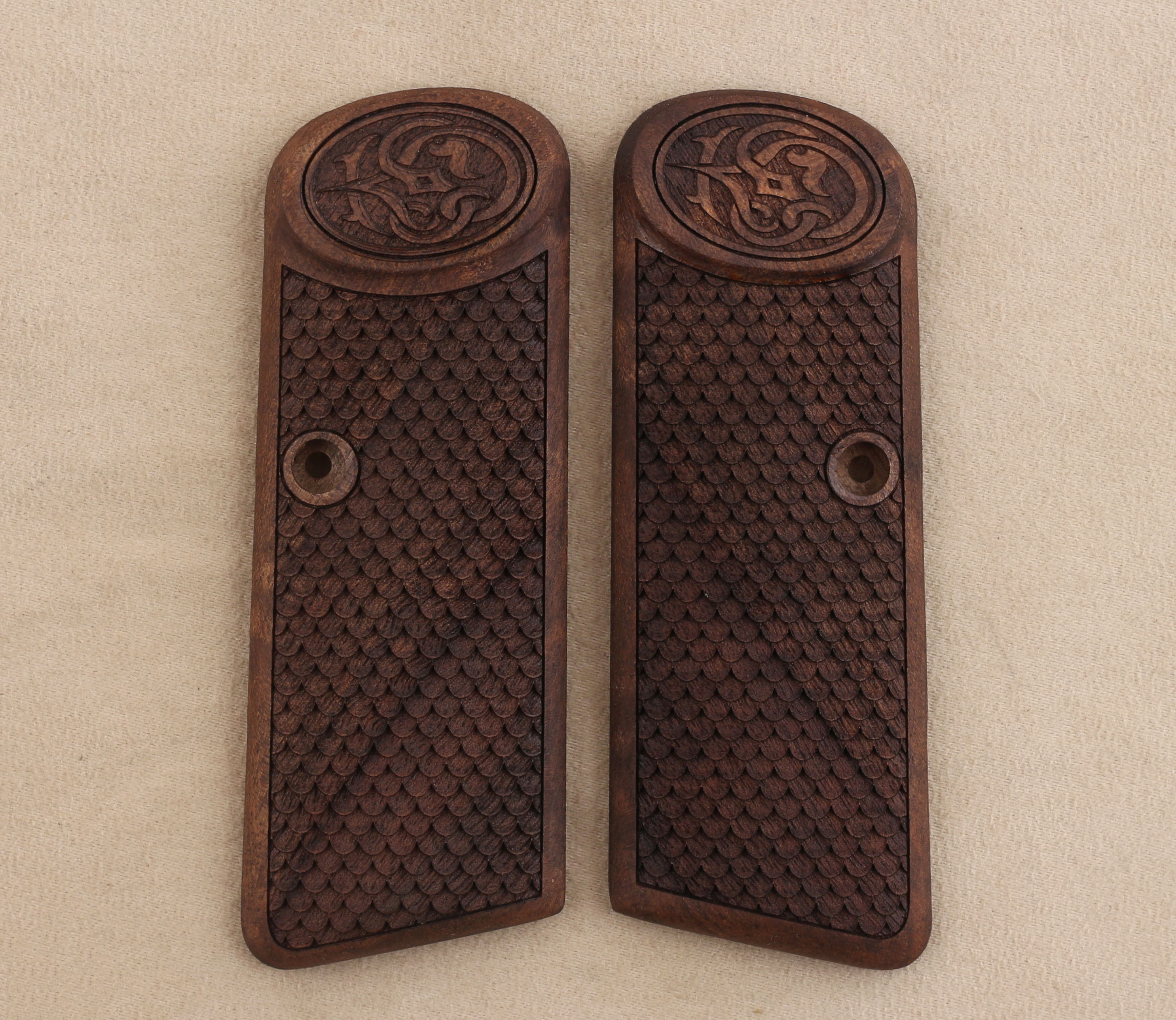 Browning FN 1922 Ceviz Ağacı Lazer Logo 