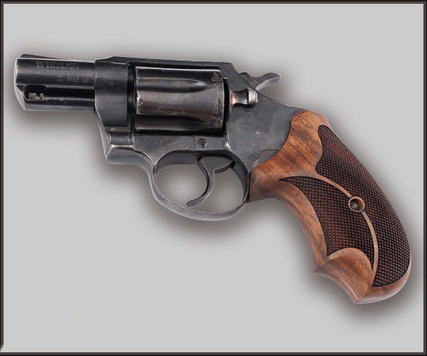 Colt Detective / Agent Cobra D Frame Ceviz Ağacı Logo Yok 