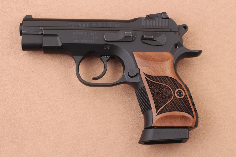 SAR (Sarsılmaz) AR-24K Ceviz Ağacı Logo Yok 