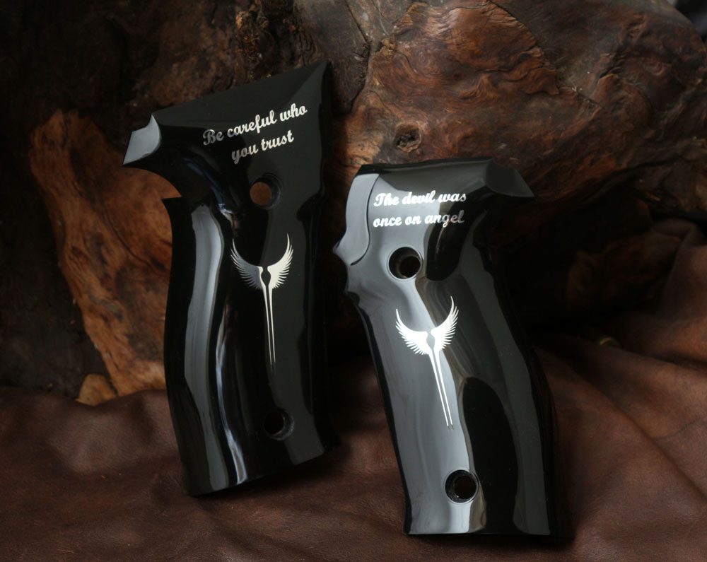 Sig Sauer P226 / P226 SL / P226 Sport / P226 Sport II / P226 Sport II SL / P226 Sport II SL PPC Siyah Akrilik Gümüş Logo (Büyük) 