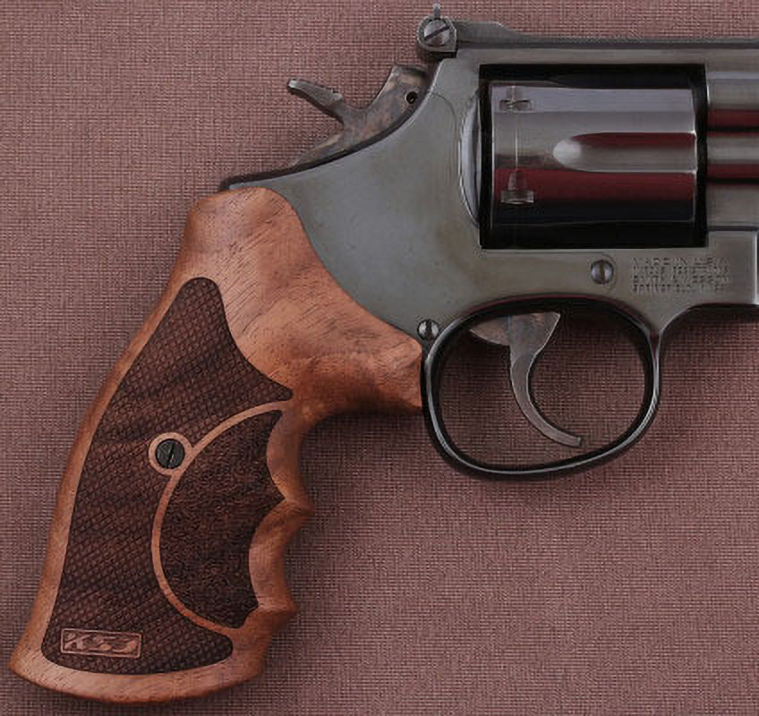 Smith Wesson N Frame Round Butt Ceviz Ağacı Lazer Logo 