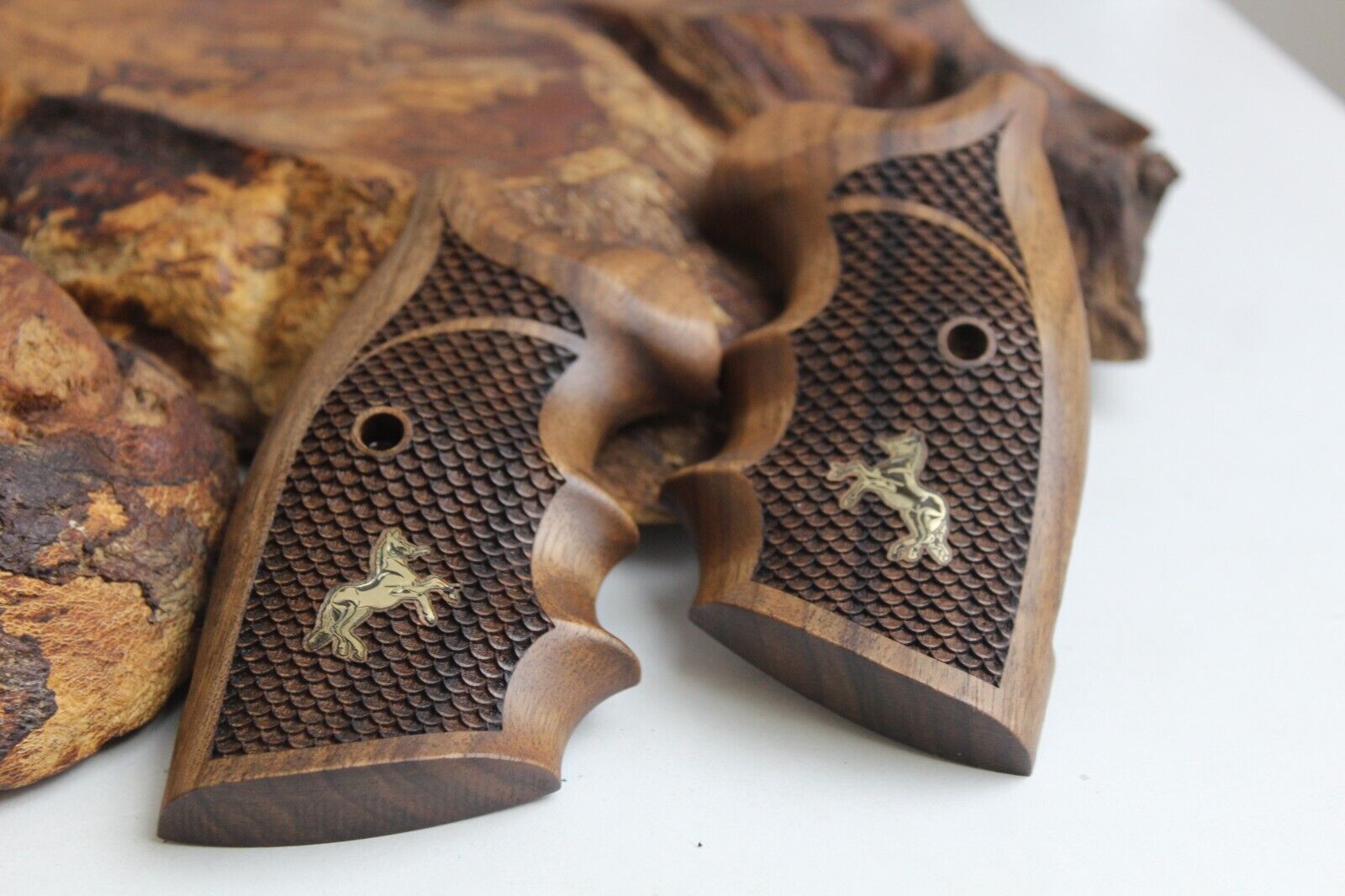 Colt Python & New Anaconda Special Walnut Grips (2020-2021-2022 Only)