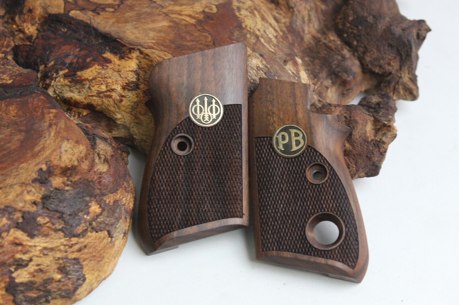Beretta Mod 70 70S 70 S 71 72 75 Jaguar Puma Walnut Grips