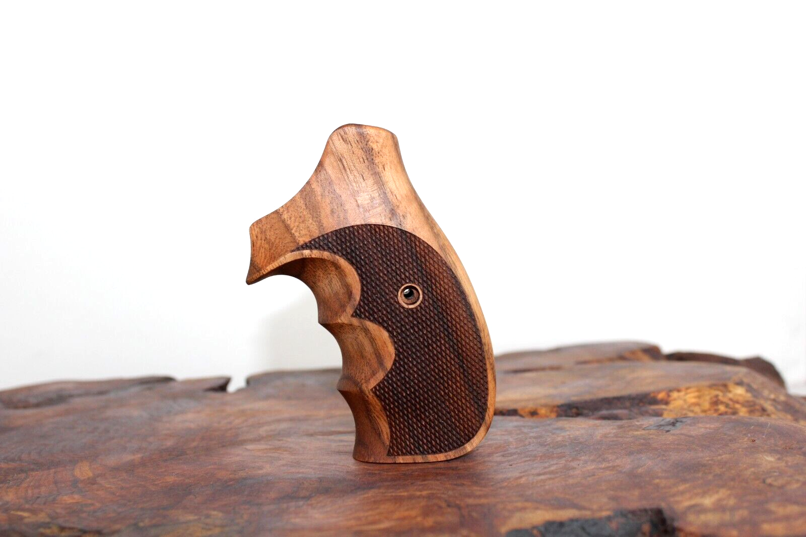 Smith Wesson K/L/X - Frame Round Butt Walnut Grips