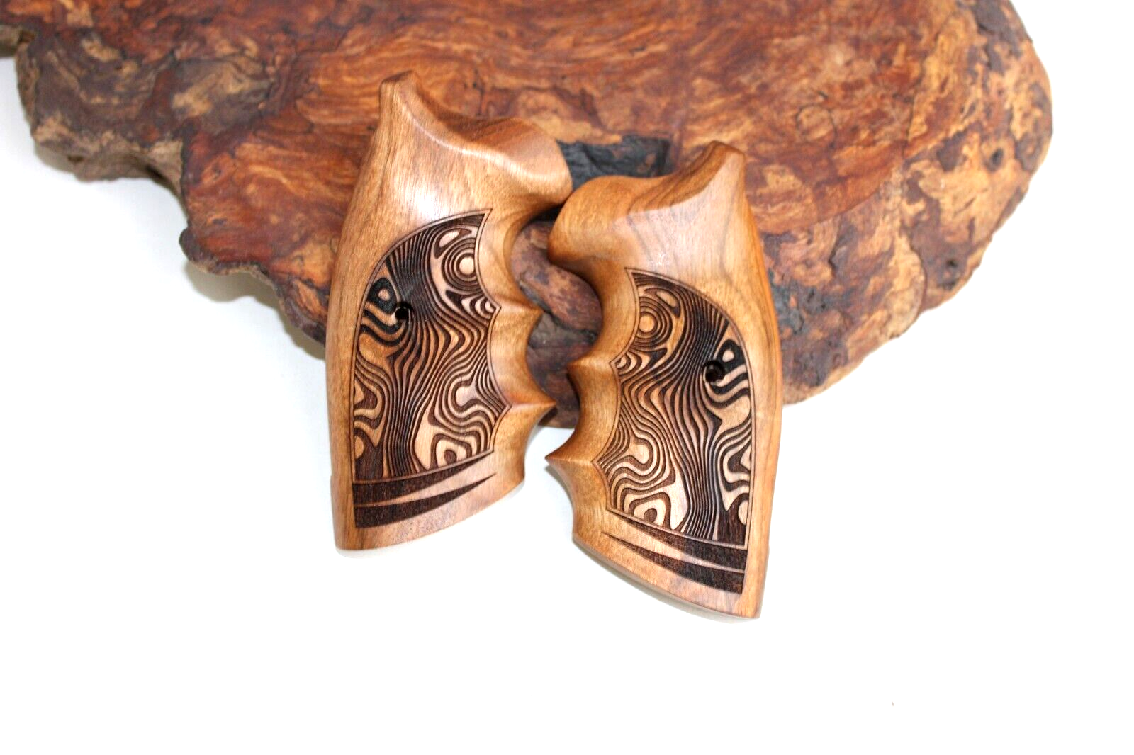 Colt Python & New Anaconda Special Walnut Grips (2020-2021-2022 Only )