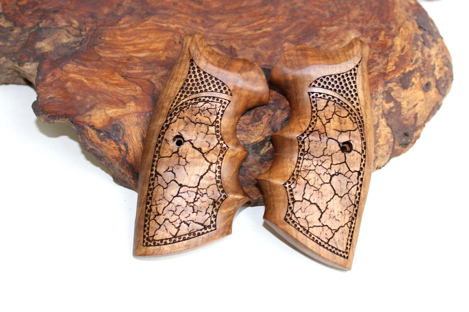 Colt Python & New Anaconda Special Walnut Grips (2020-2021-2022 Only )