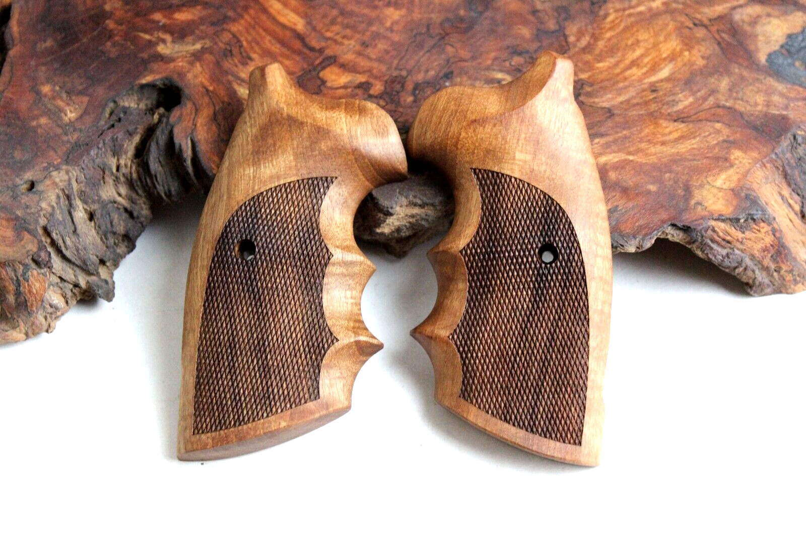 Colt Python & New Anaconda Special Walnut Grips (2020-2021-2022 Only )